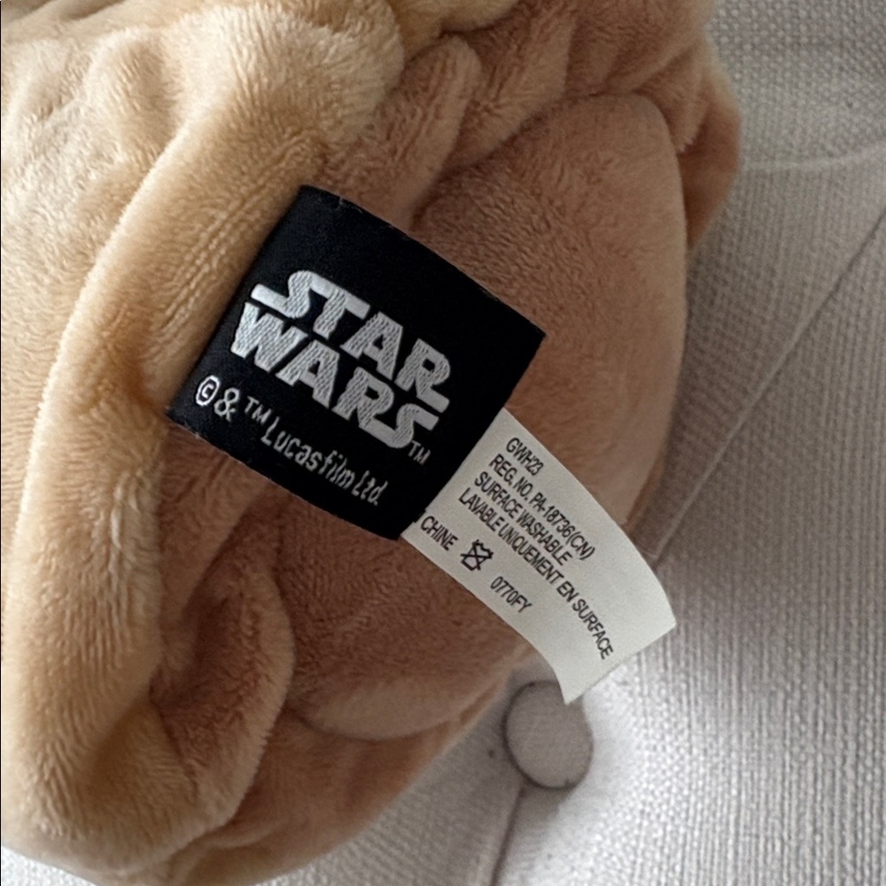 Star Wars Grogu stuffed animal - Picture 6 of 7